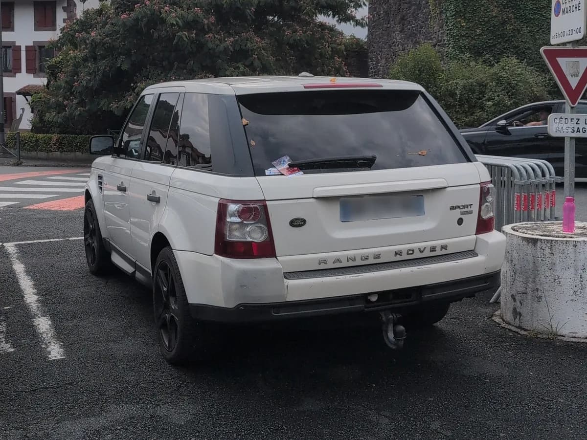 Land Rover Range Rover Sport Base
