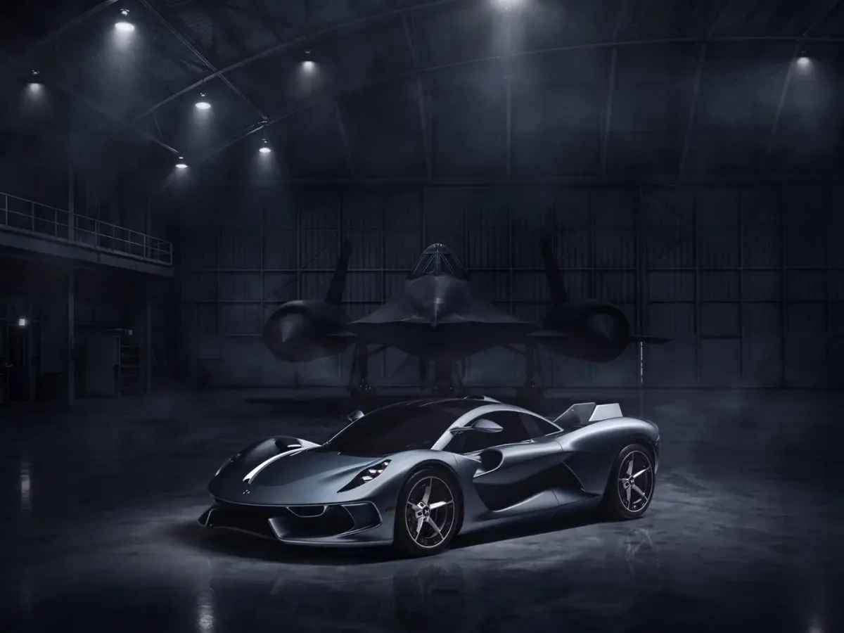 Hennessey Blackbird : reconnaître l’hypercar manuelle inspirée du SR-71