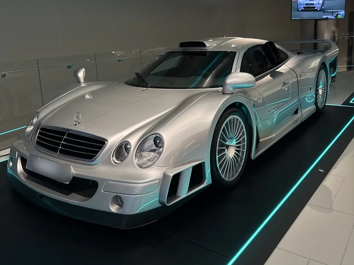 Mercedes-Benz CLK GTR