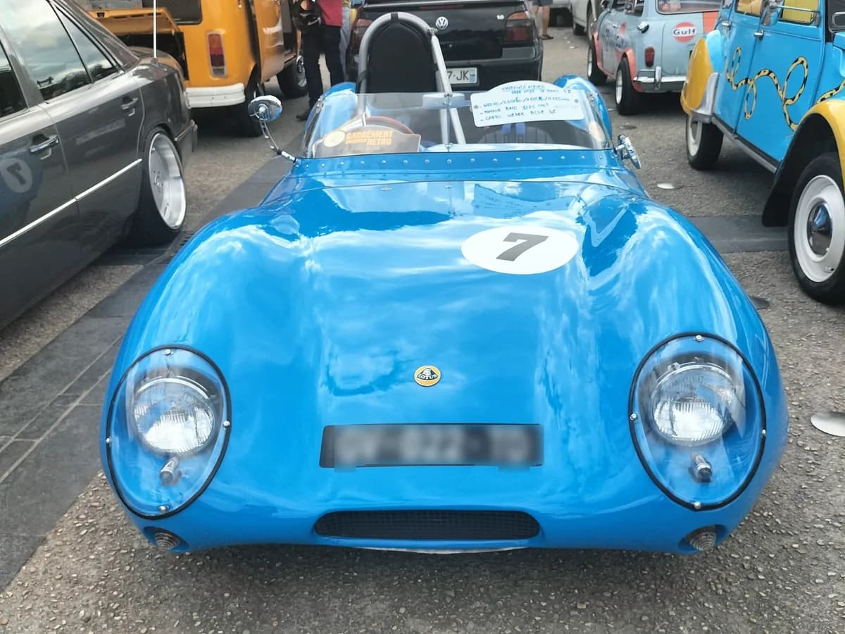 Lotus Eleven