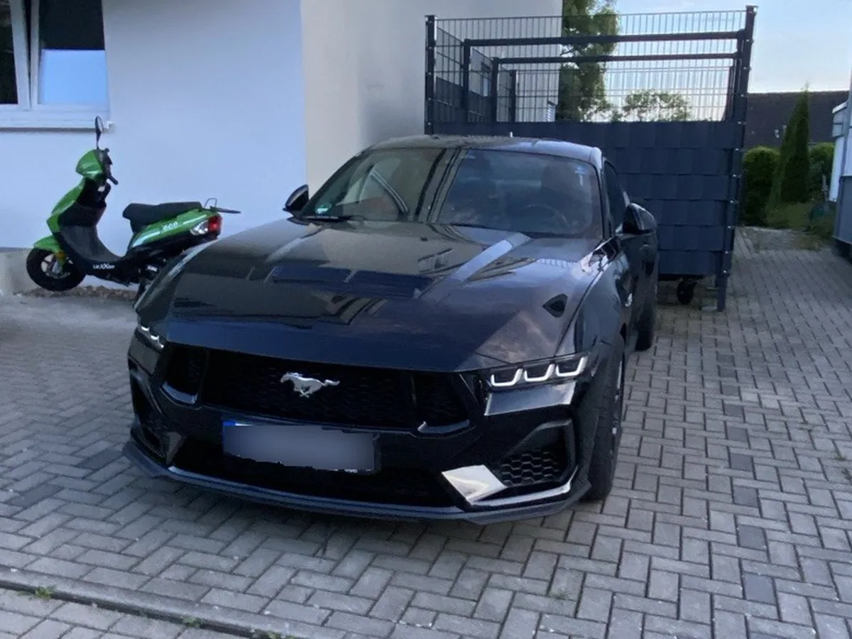 Ford Mustang Convertible 2023