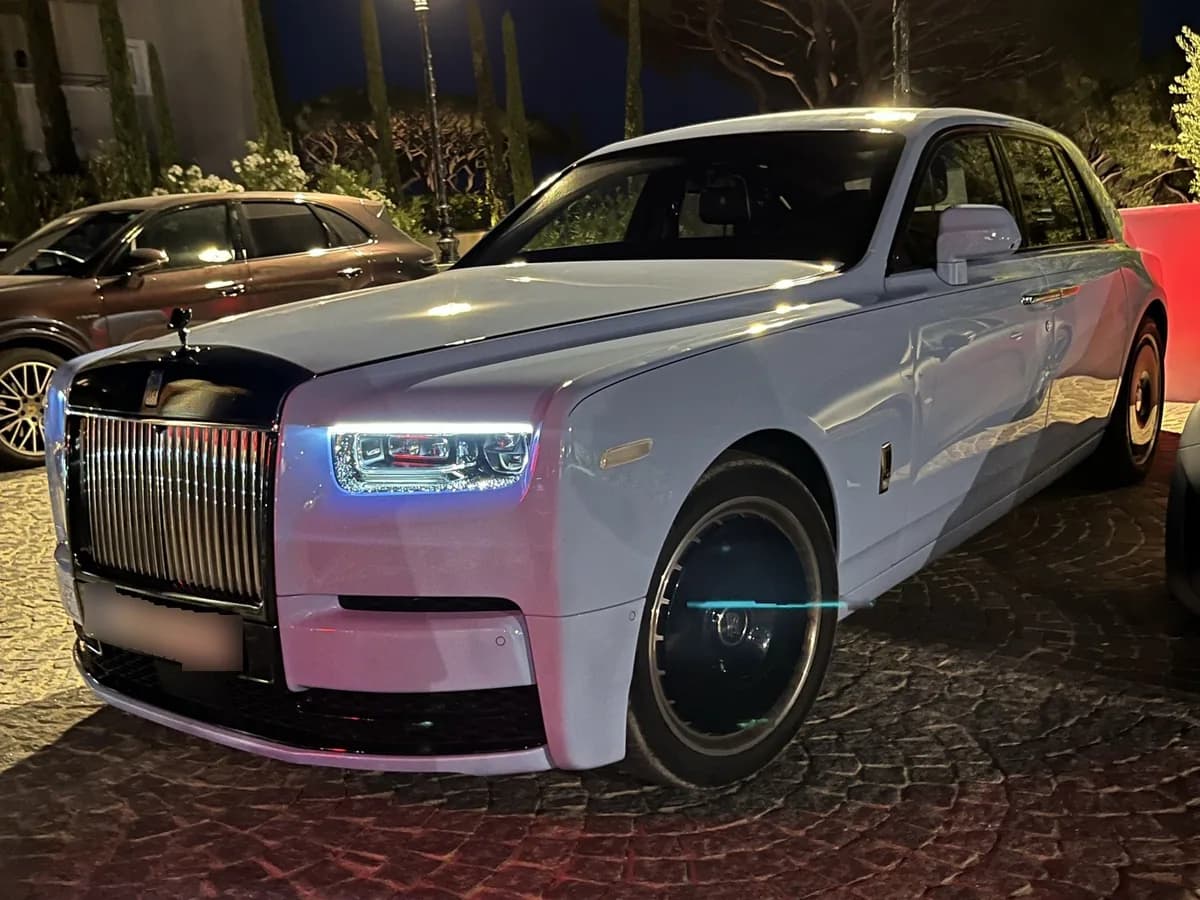 Rolls-Royce Phantom Base