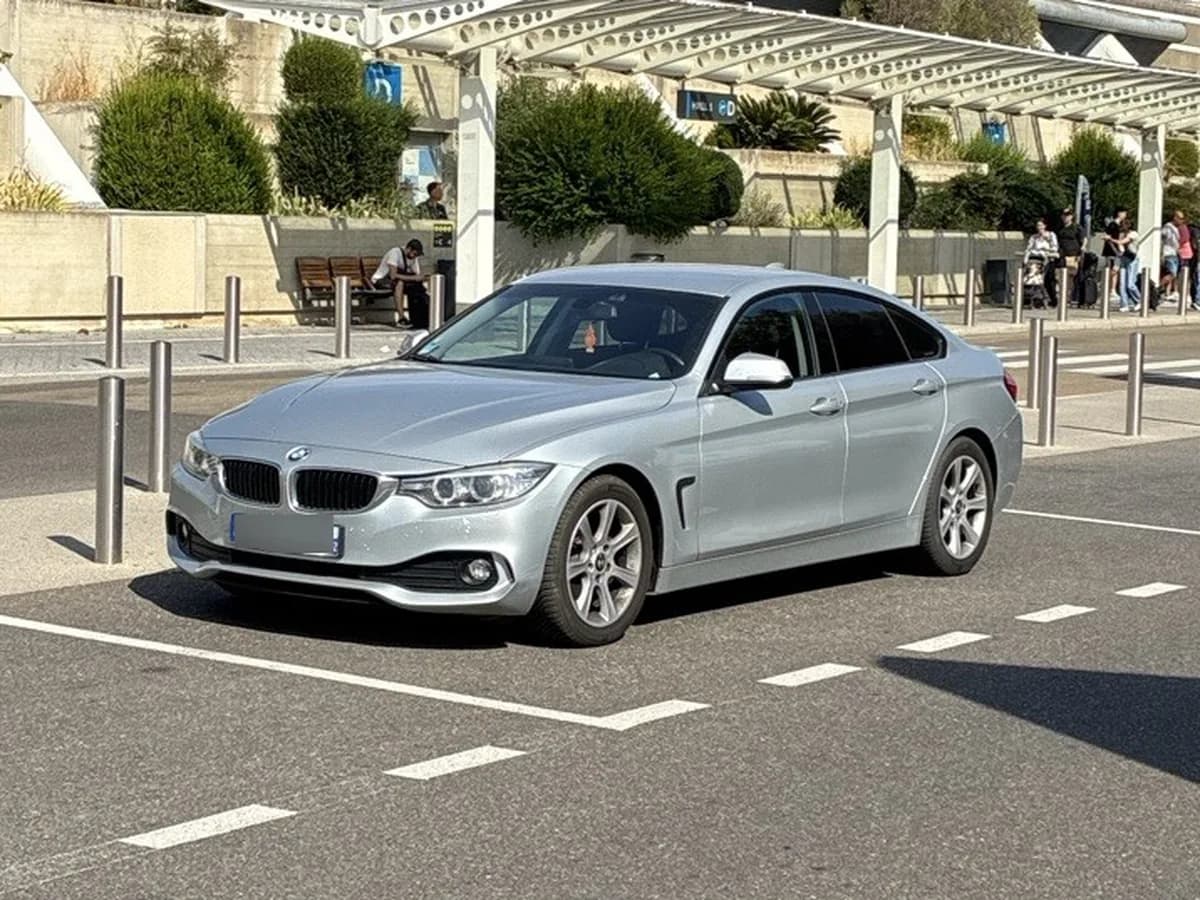 BMW 3 Series Sedan 2011