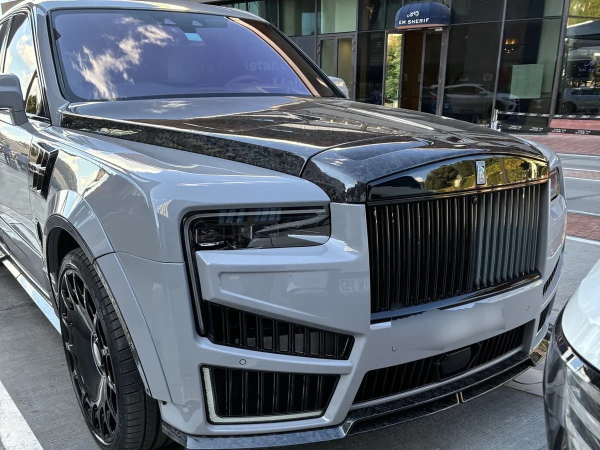 Rolls-Royce Cullinan Base