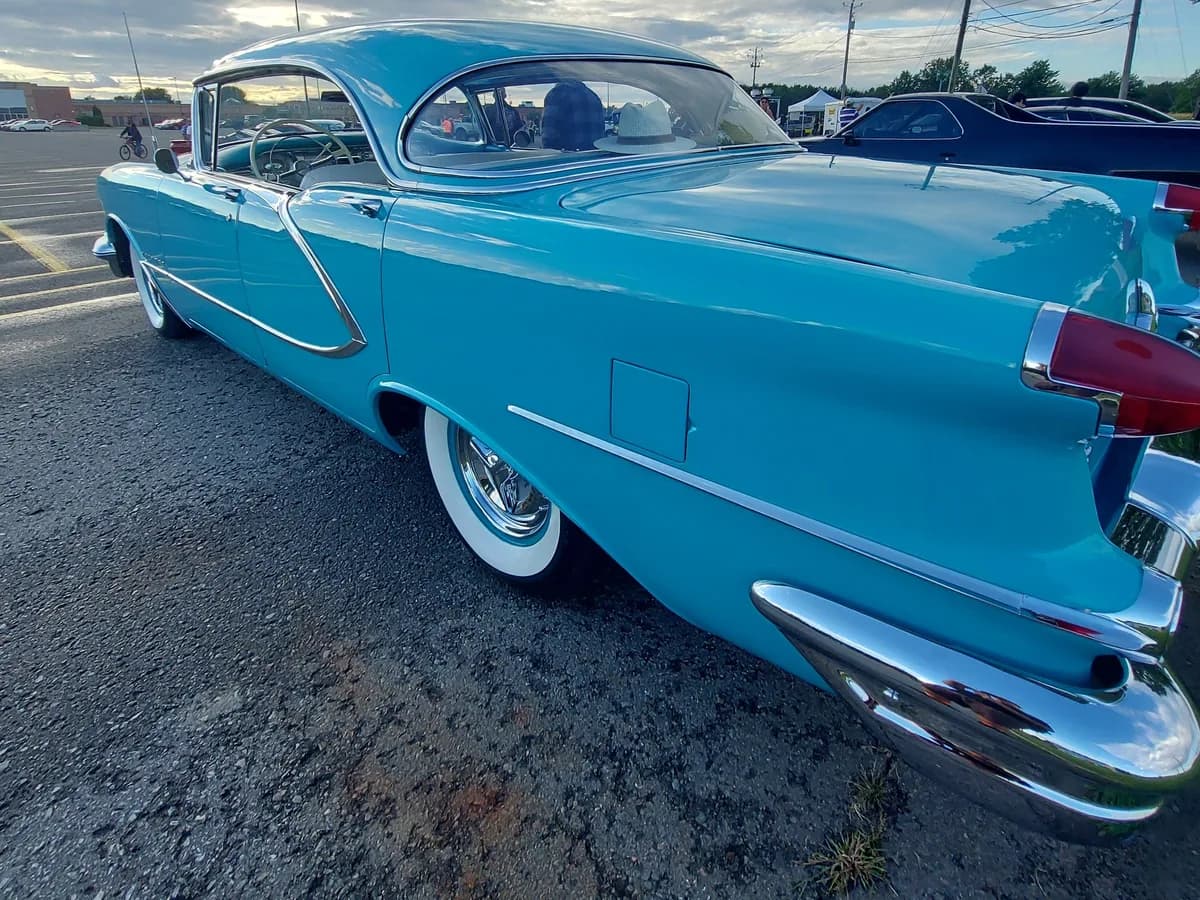Cadillac Series 62