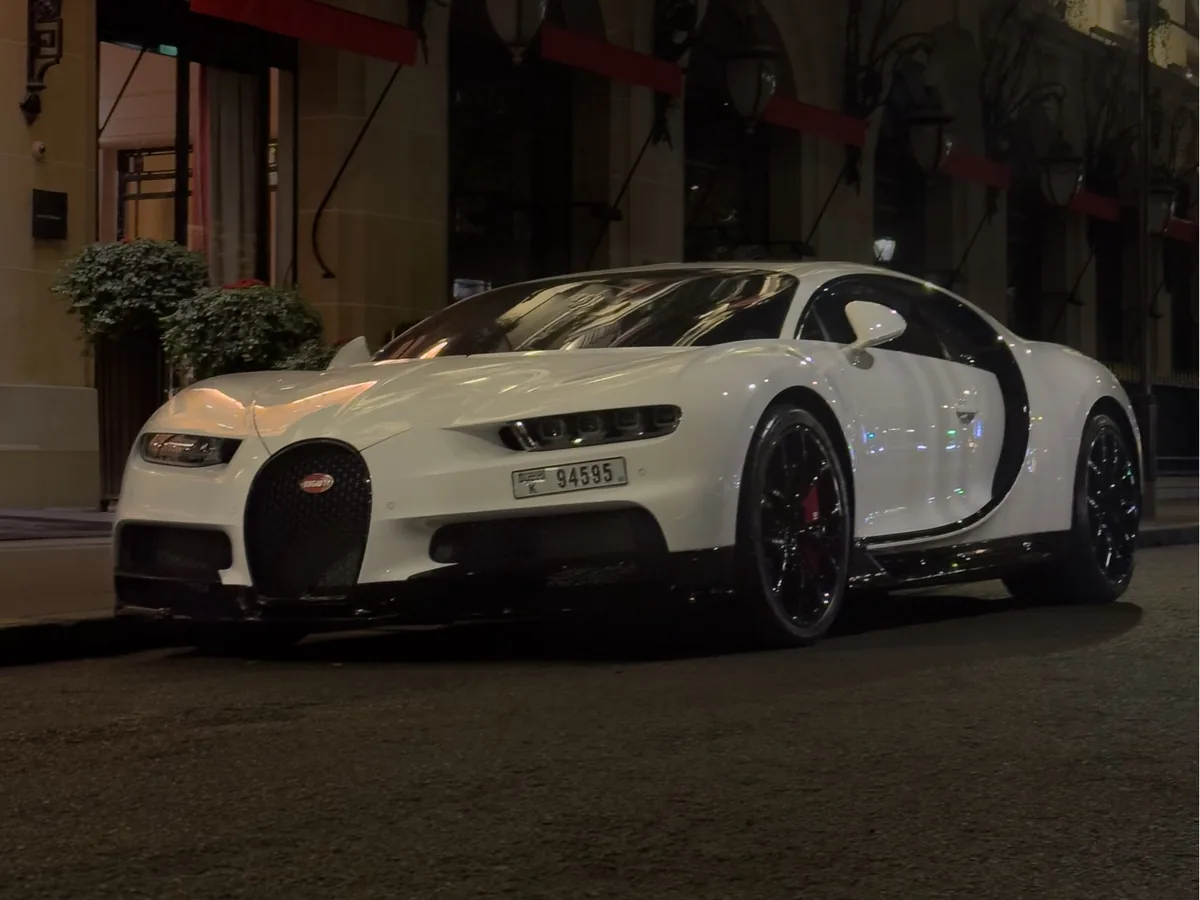 Bugatti Chiron Base
