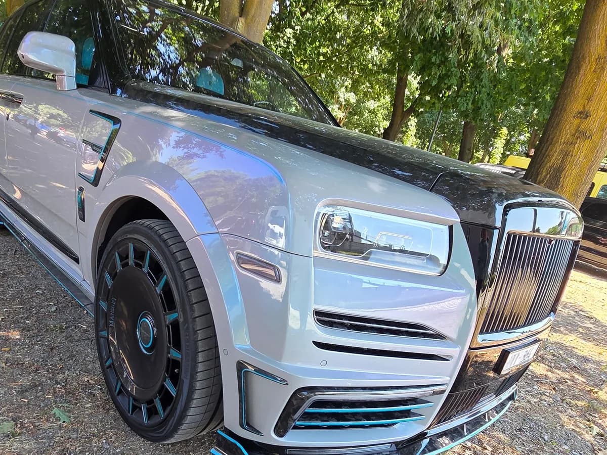 Rolls-Royce Cullinan Base
