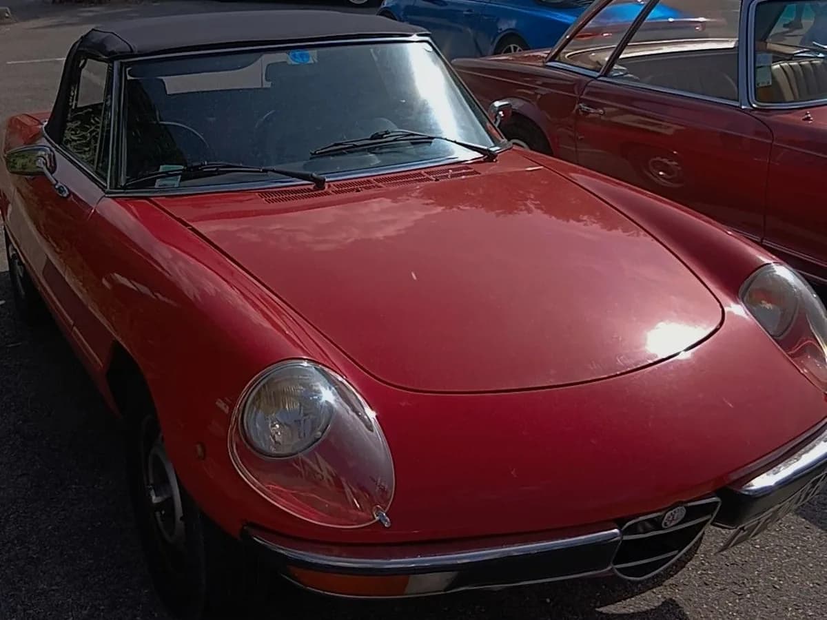 Alfa Romeo 2000