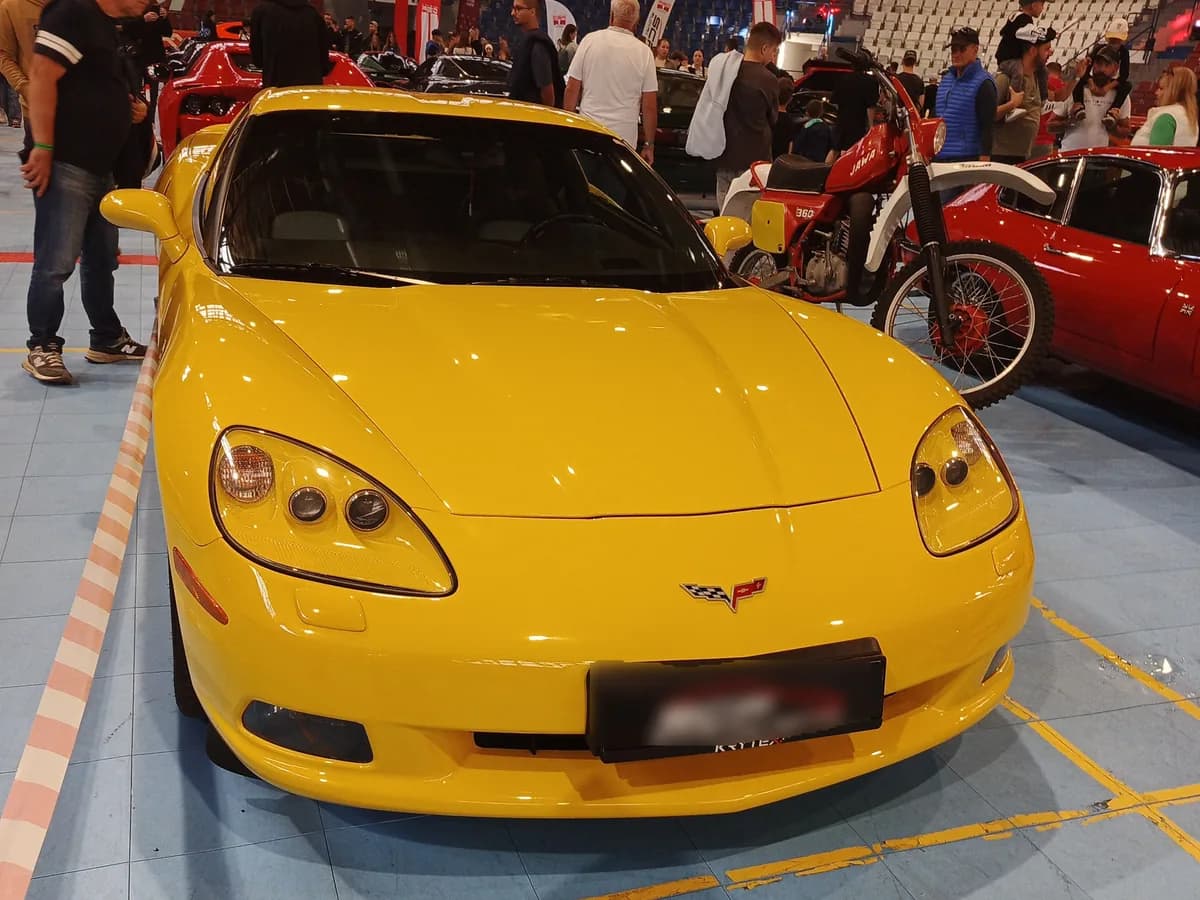 Chevrolet Corvette Convertible 2004