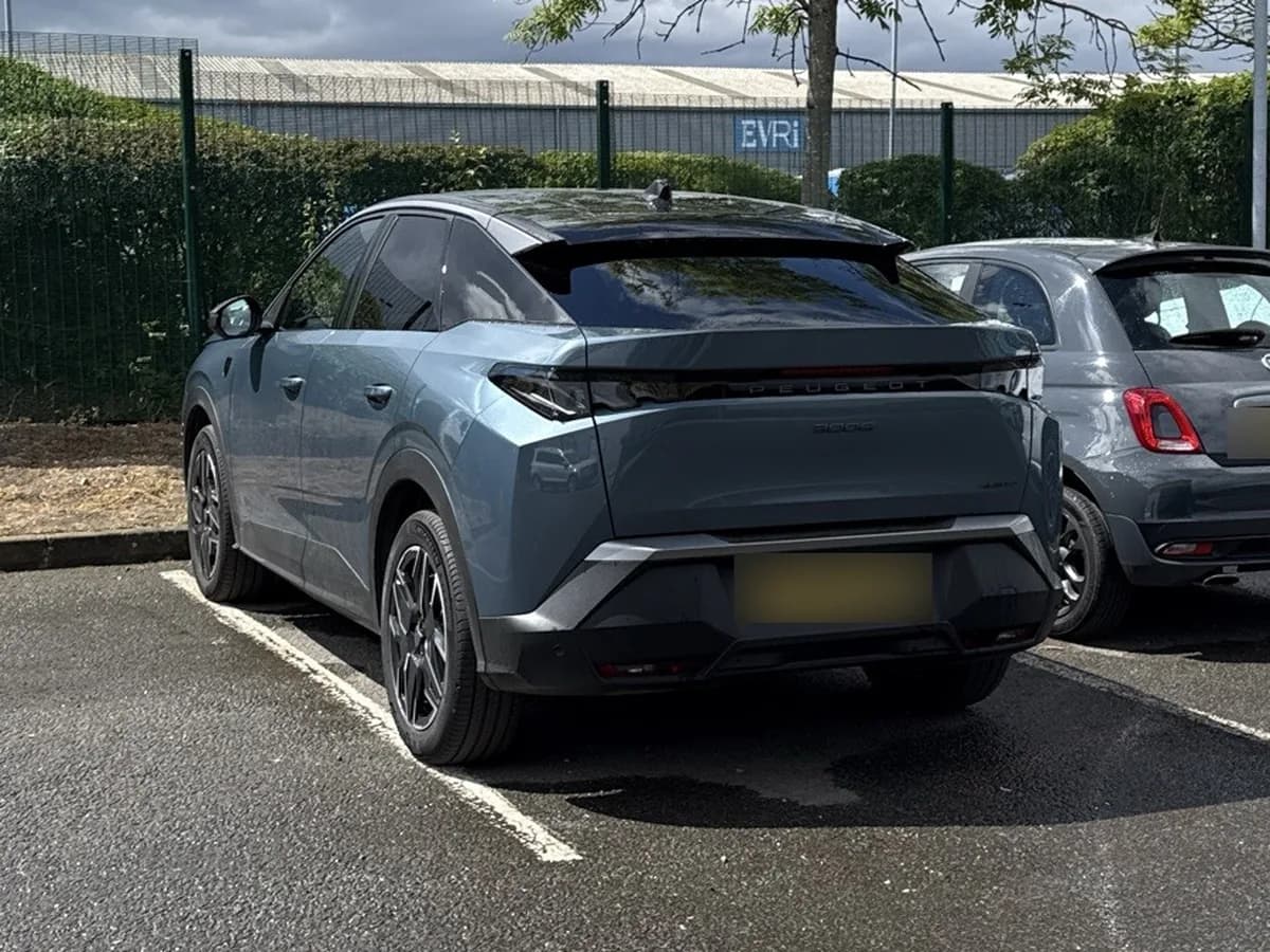 BYD Sealion 7 07 Coupe