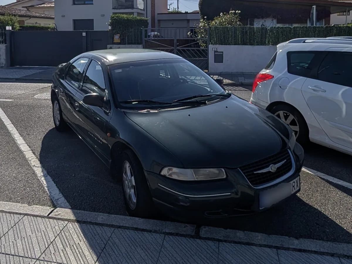 Chrysler Stratus
