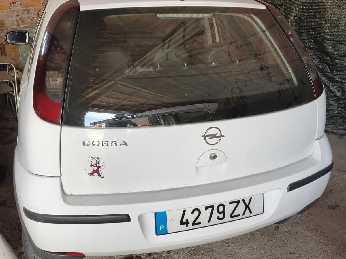 Opel Corsa Hatch 2000