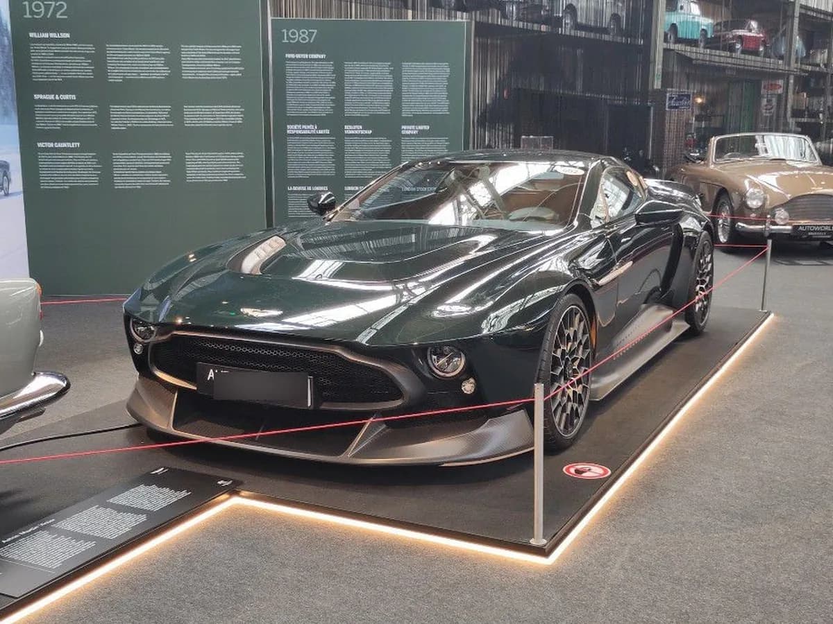 Aston Martin Victor
