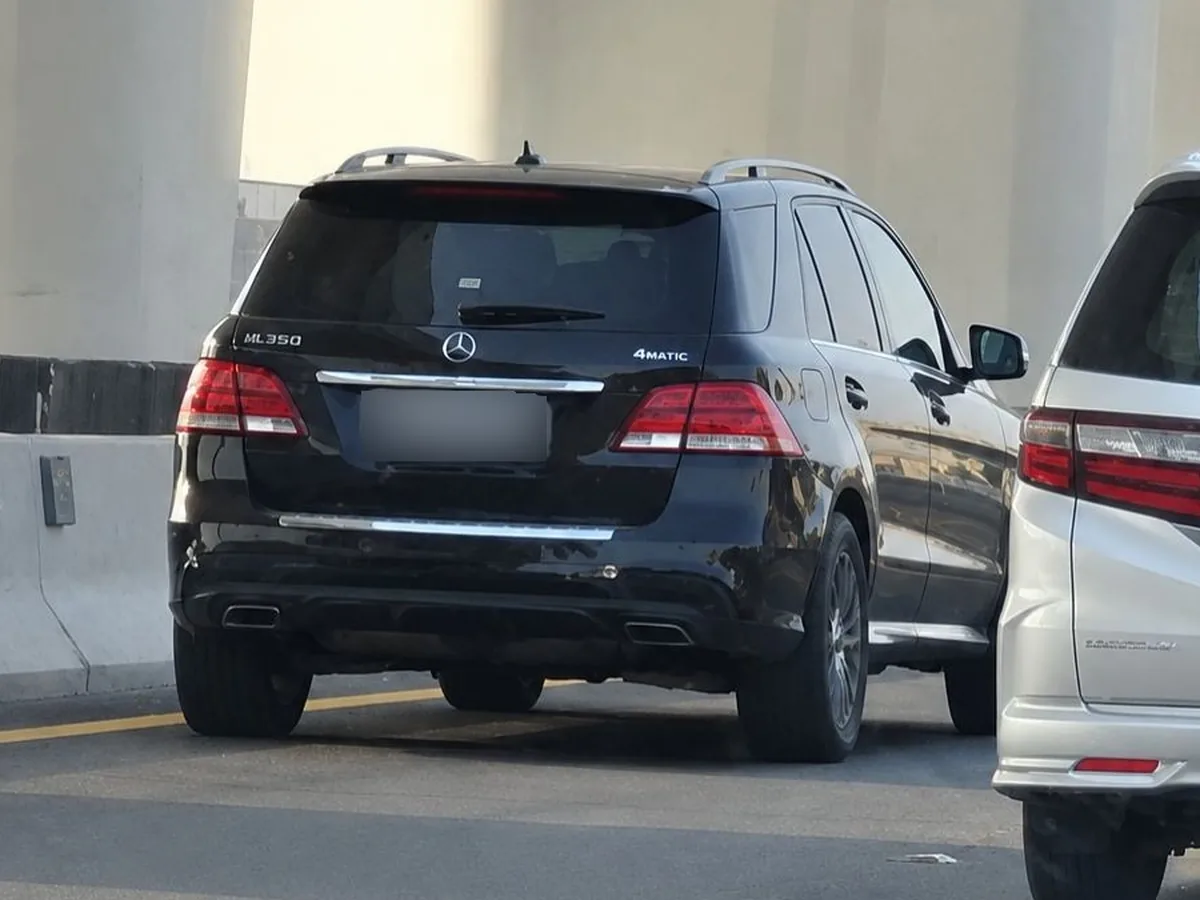 Mercedes-Benz GLE SUV 2015