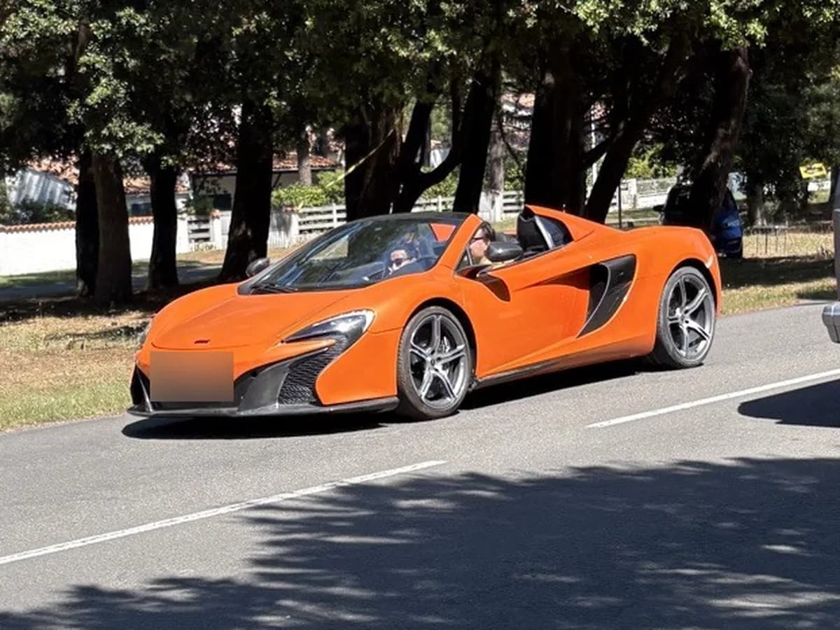 McLaren P1