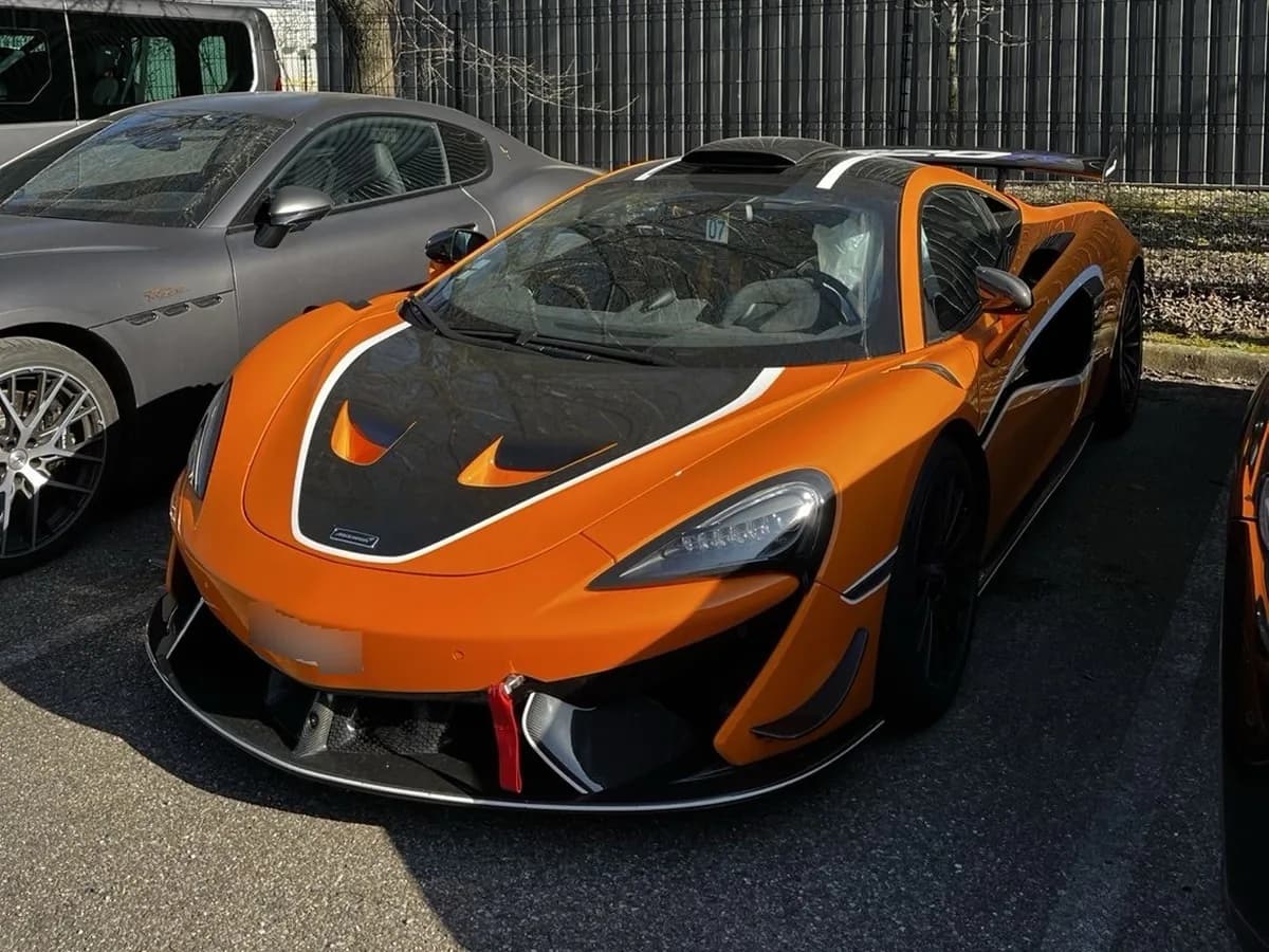 McLaren 620R