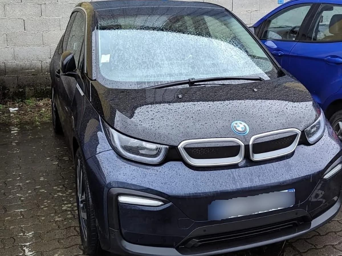 BMW i3