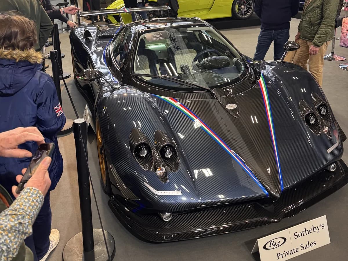 Pagani Zonda F 2005