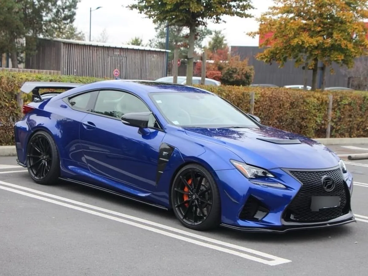 Lexus RC