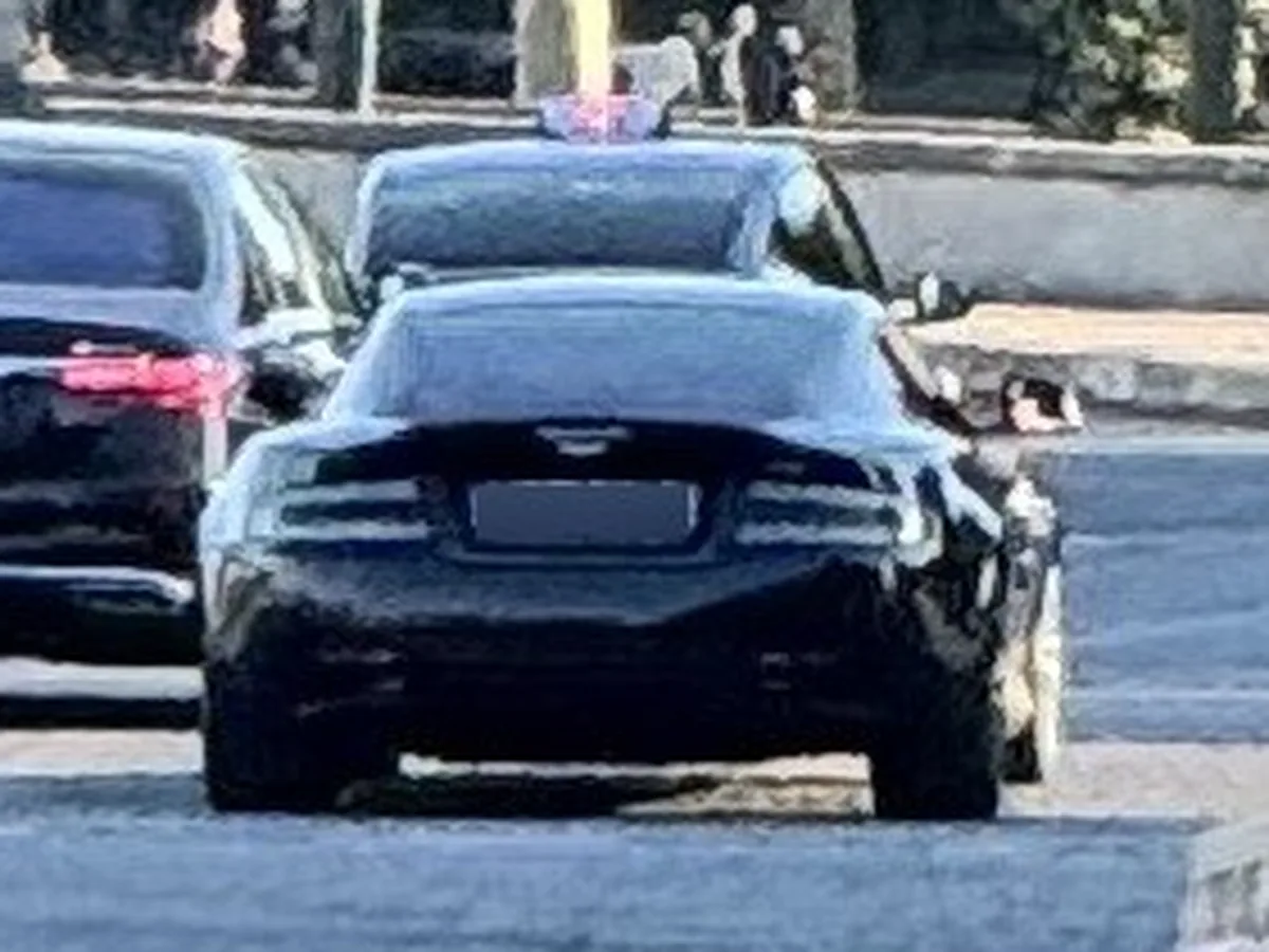 Aston Martin DB9 Coupé 2012