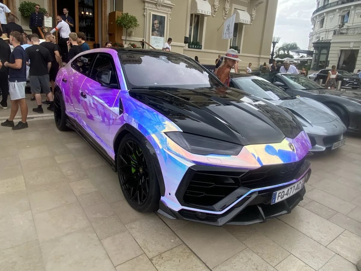Lamborghini Urus Base