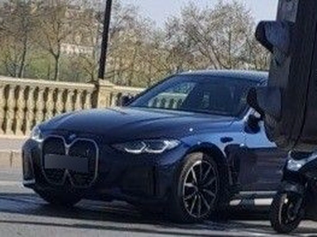 BMW i4 2021