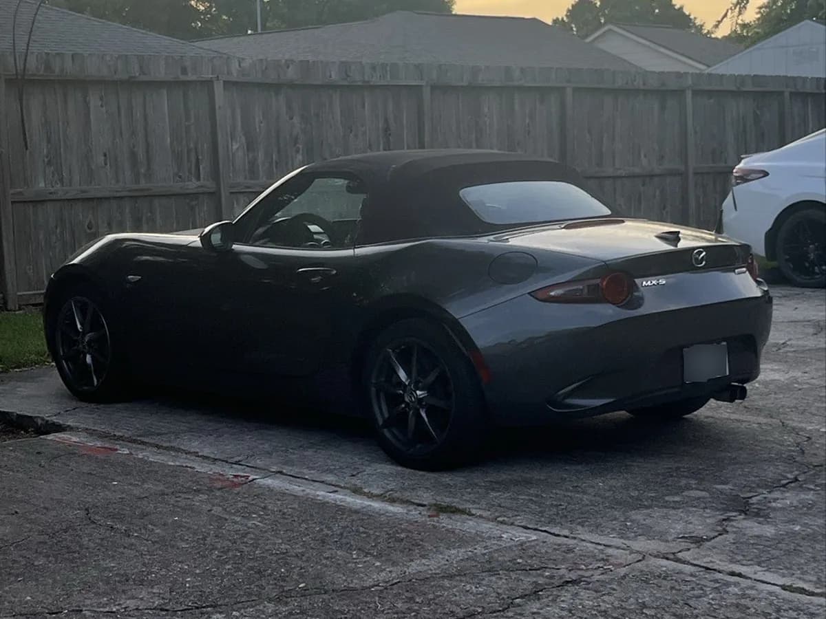 Mazda MX-5 Miata