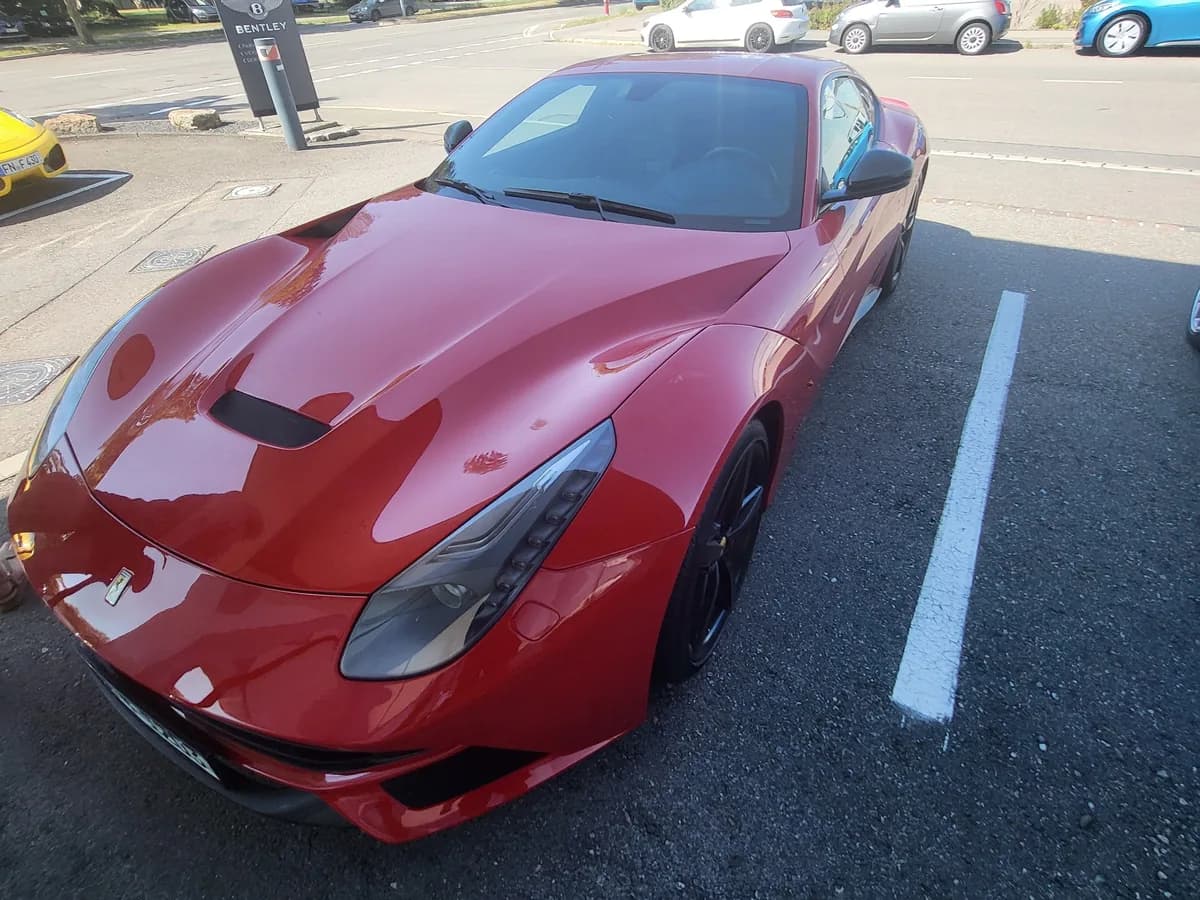 Ferrari F12 F12tdf