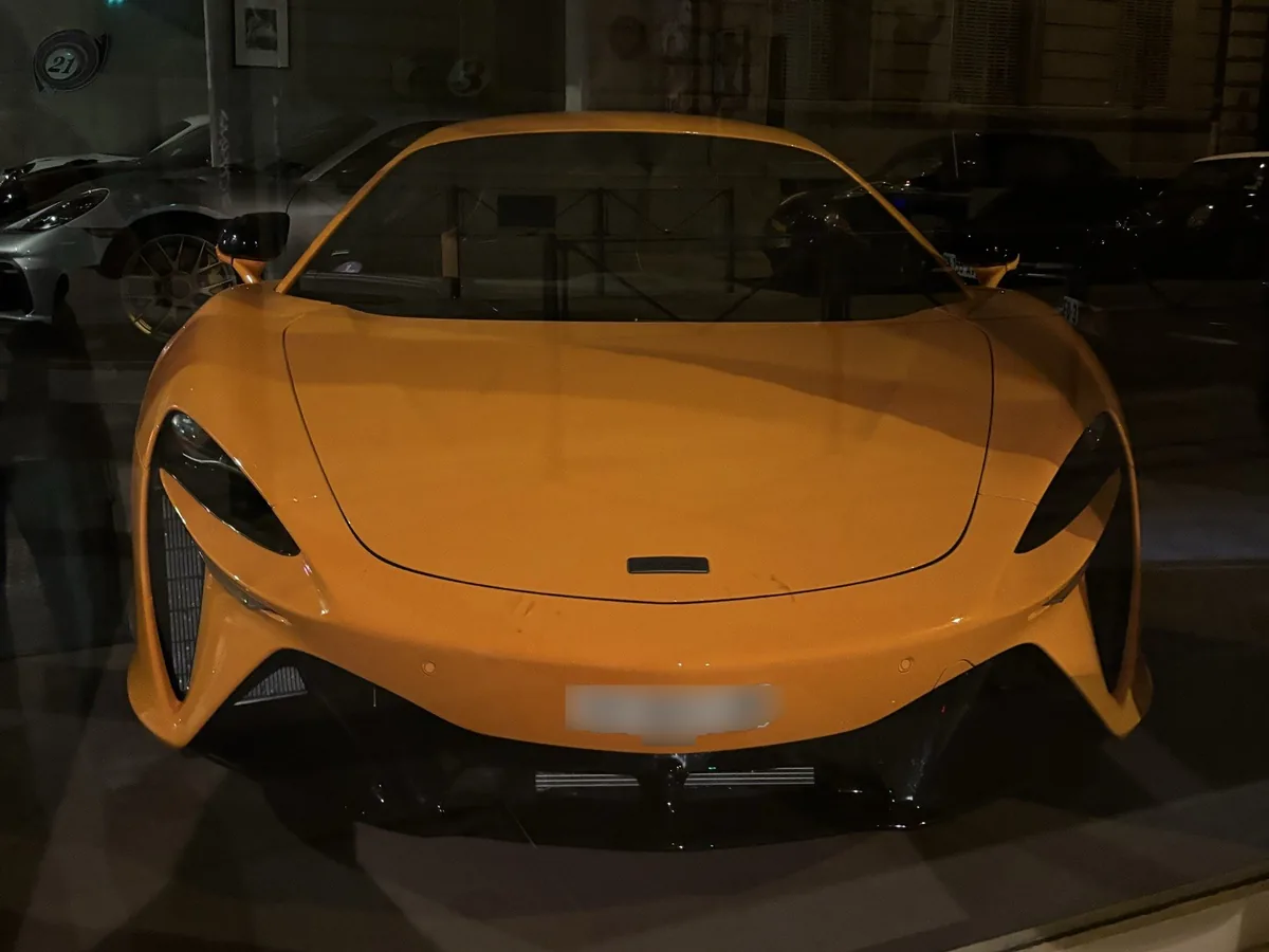 McLaren Artura Spider 2021