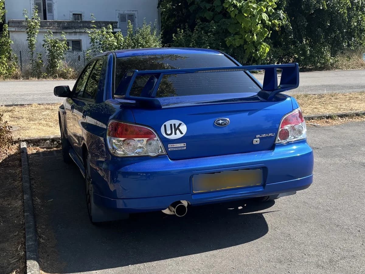 Impreza Sedan 2005
