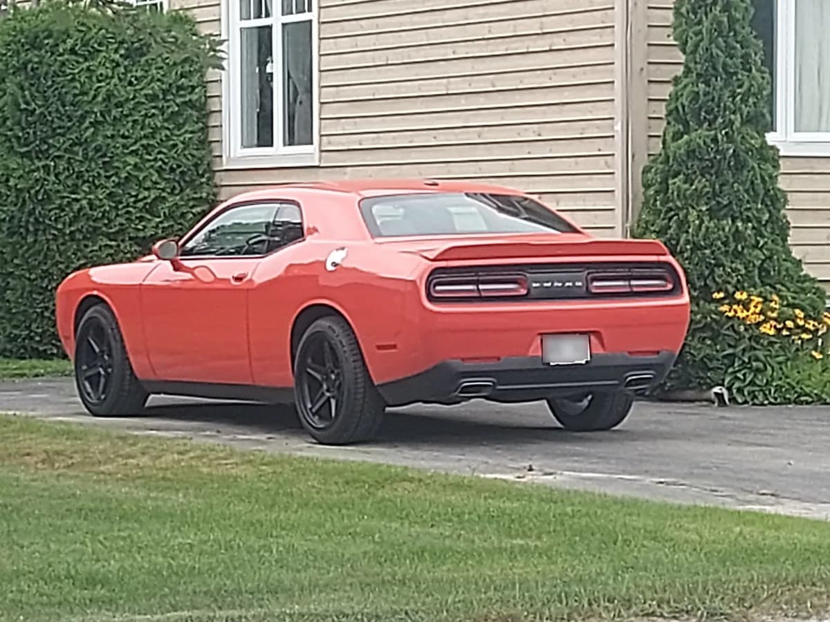 Dodge Challenger Base