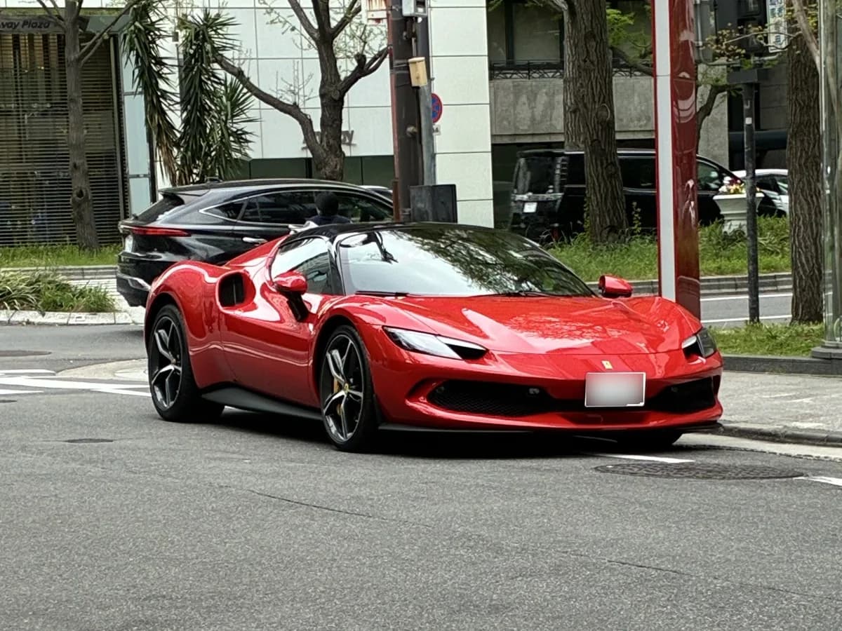 Ferrari 296 Targa