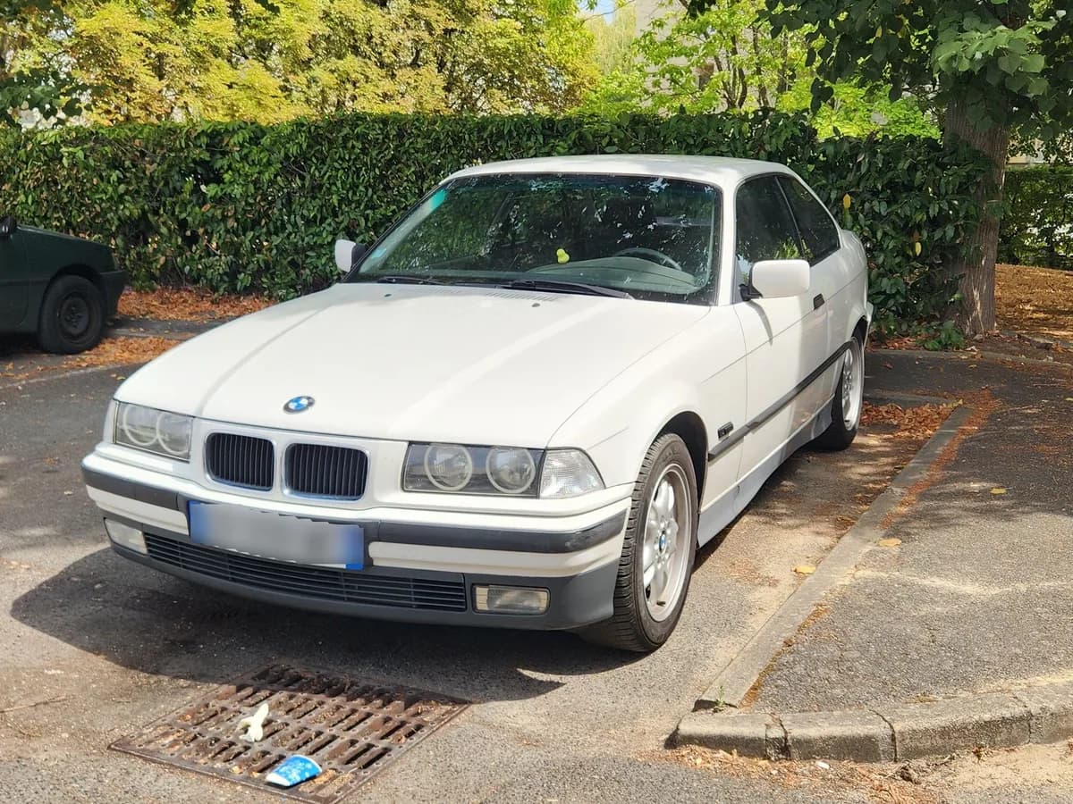 BMW 3 Series Coupe 1992