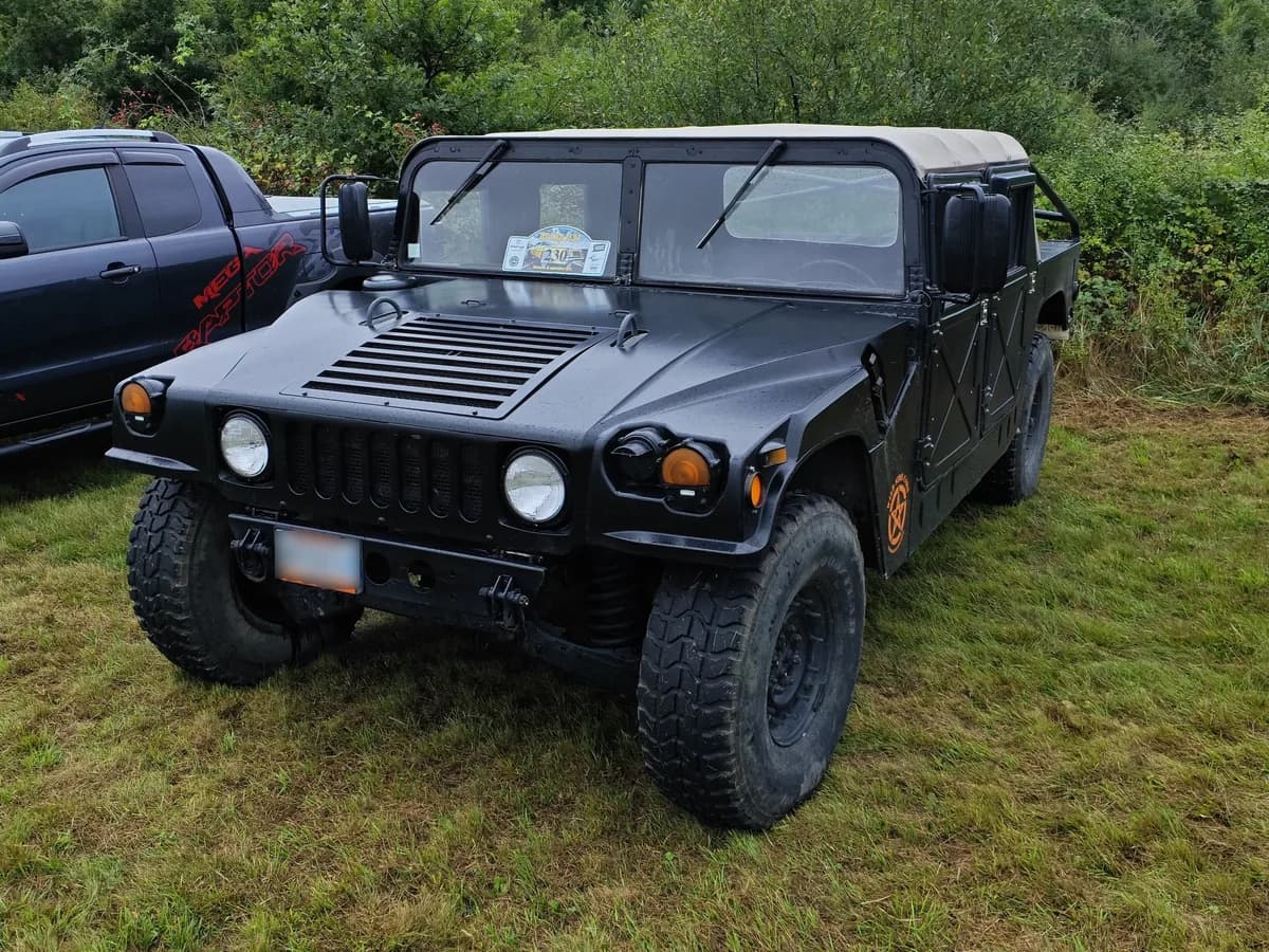 Hummer H1