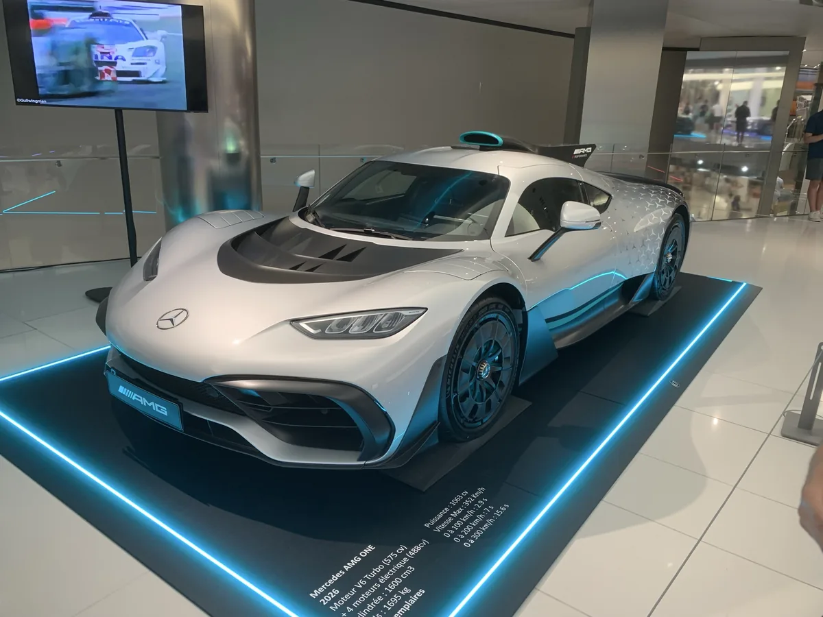 Mercedes-Benz AMG One Base