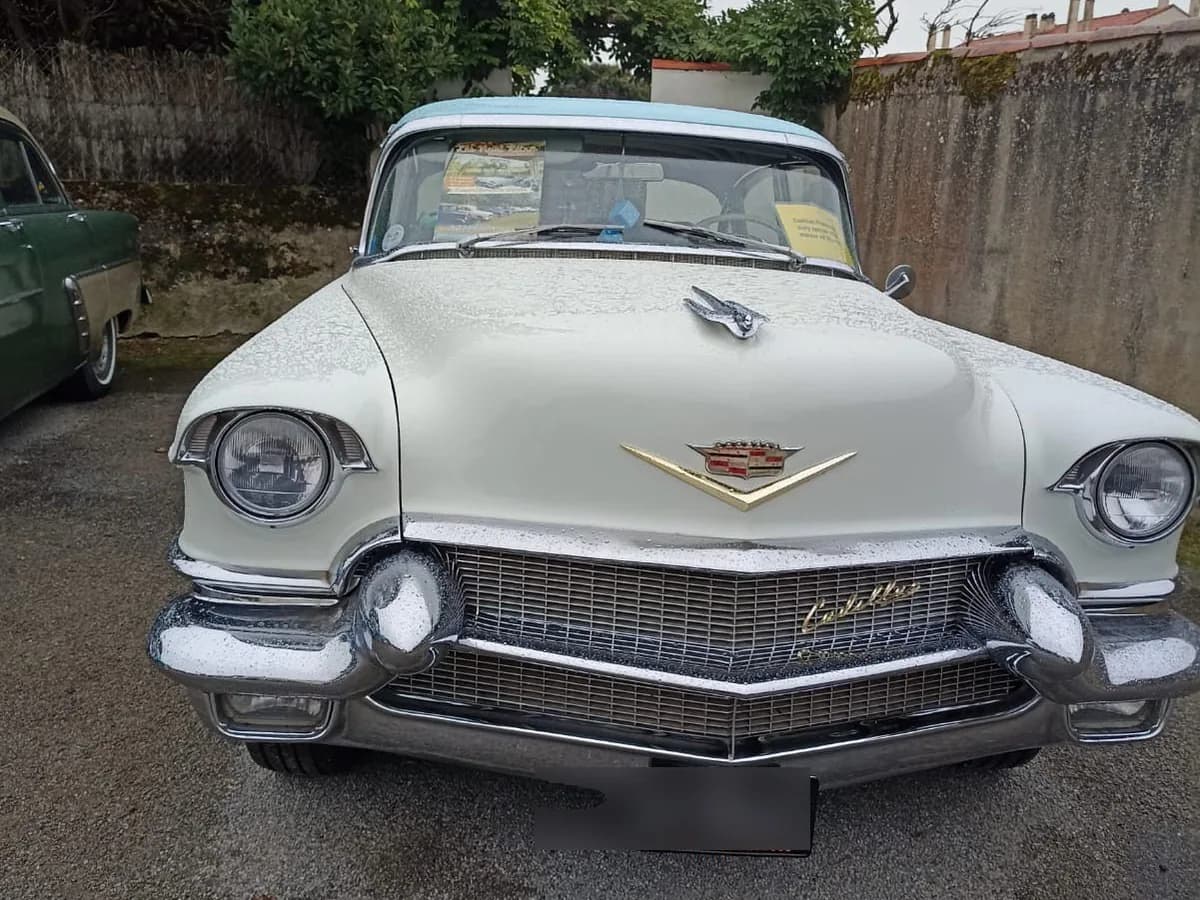 Cadillac Series 62 Coupe 1956