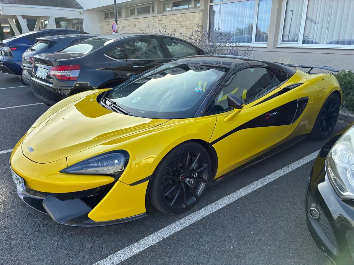 McLaren 570 S Spider 2017