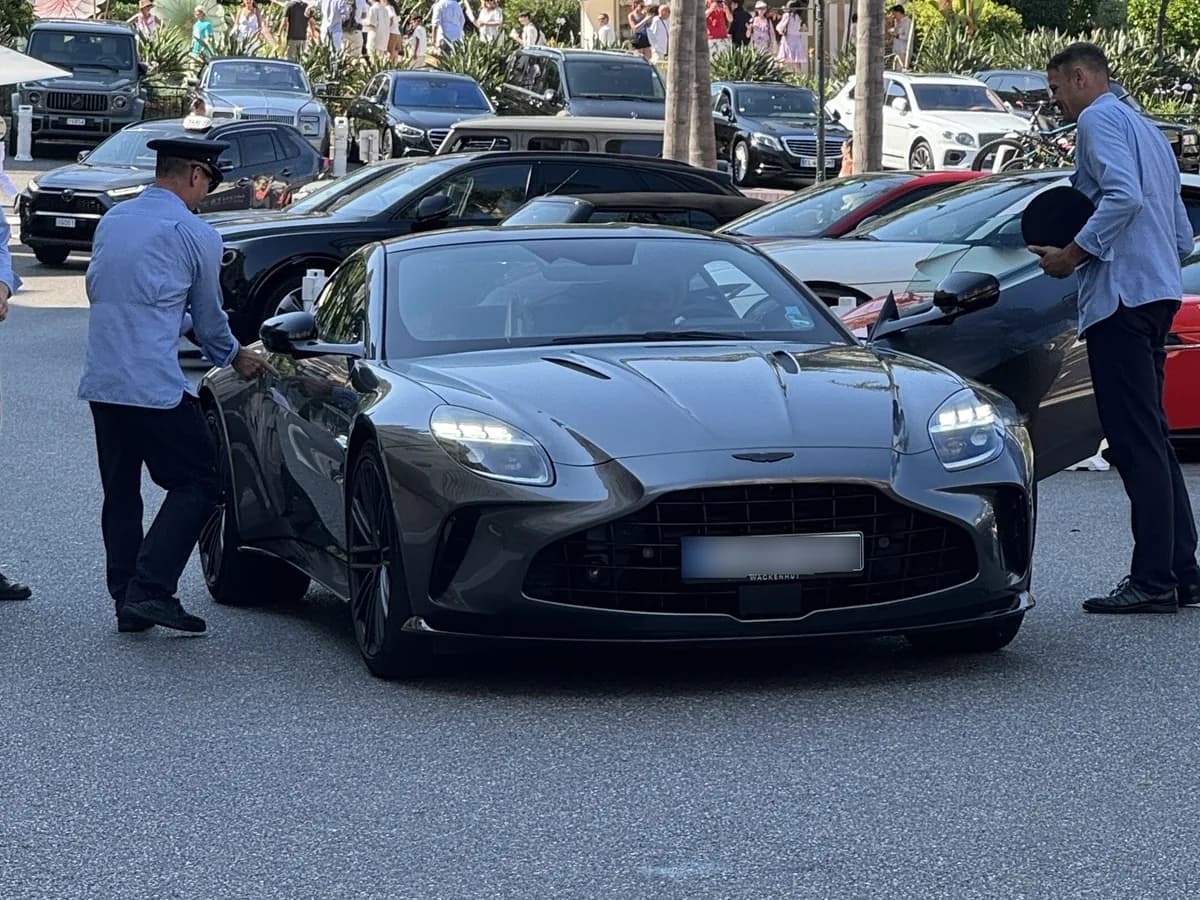 Aston Martin Vantage V8 Vantage Coupé 2024