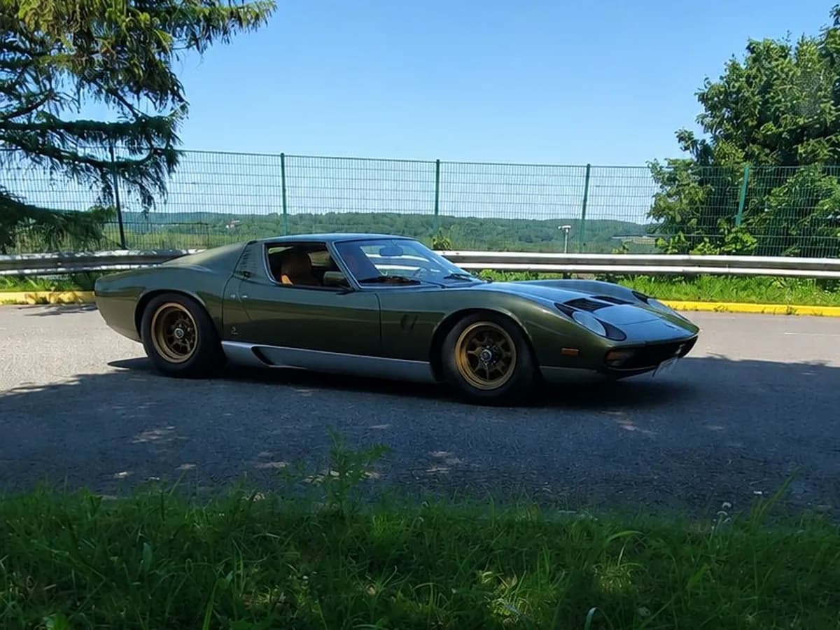 Lamborghini Miura Base