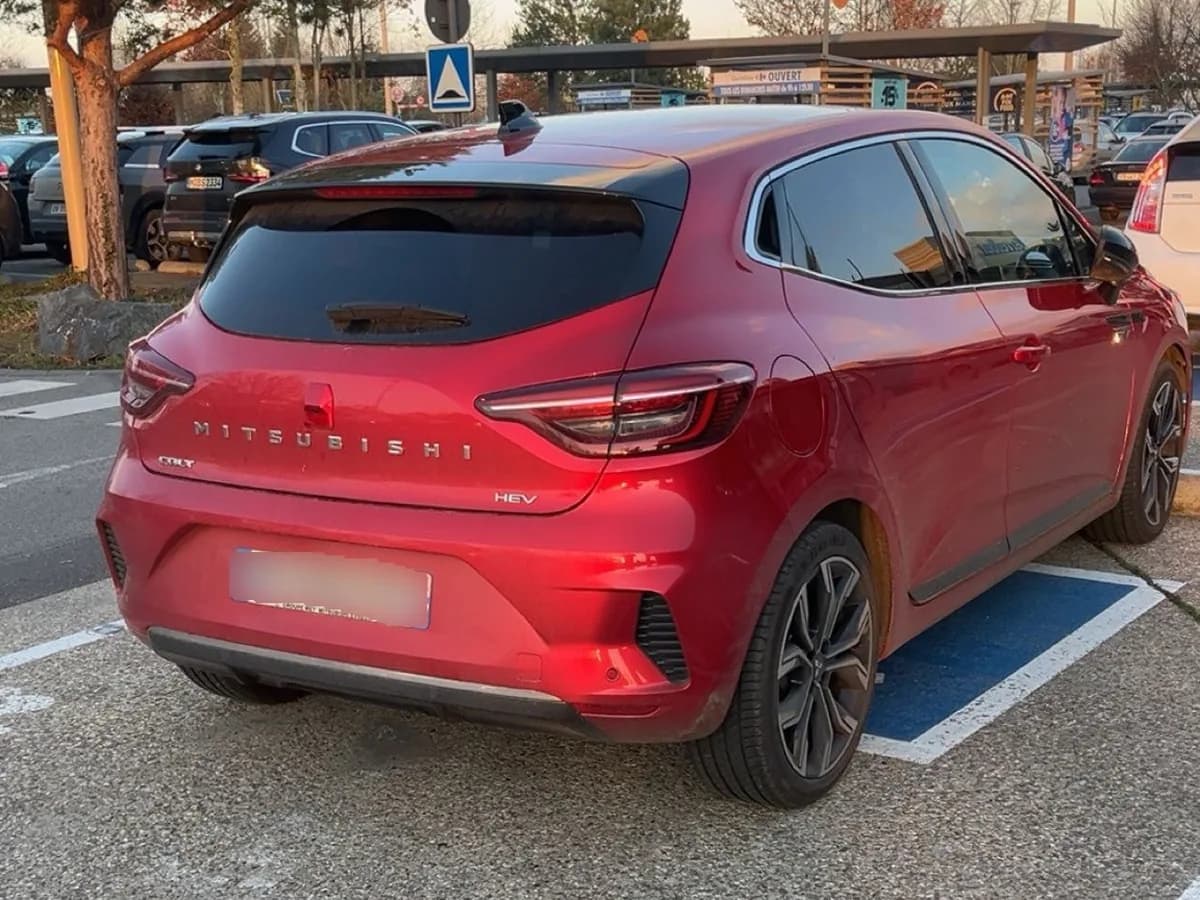 Mitsubishi Colt