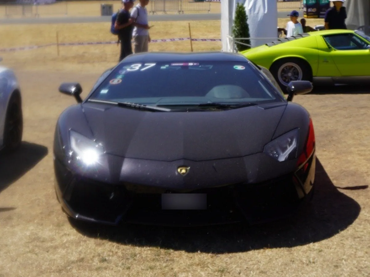Aventador LP700-4
