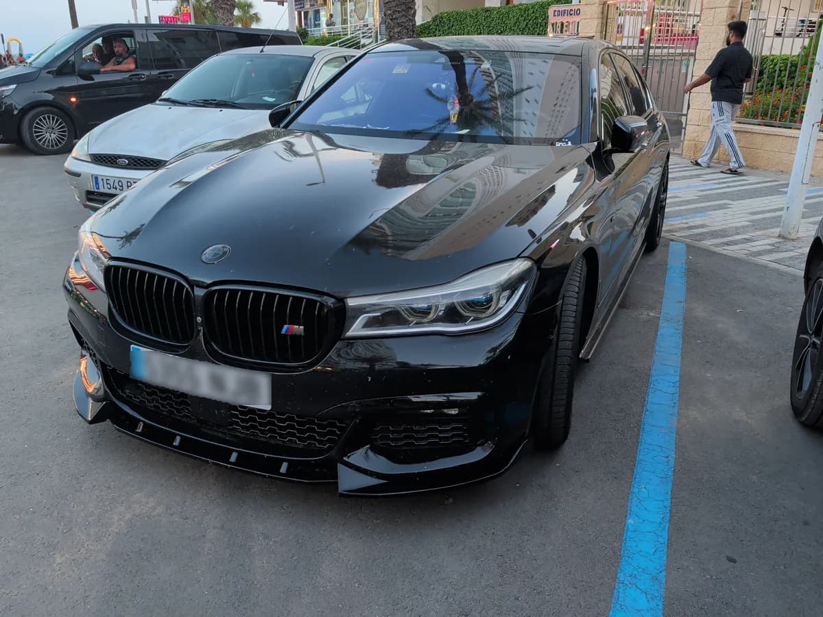 BMW 7 Series 2015