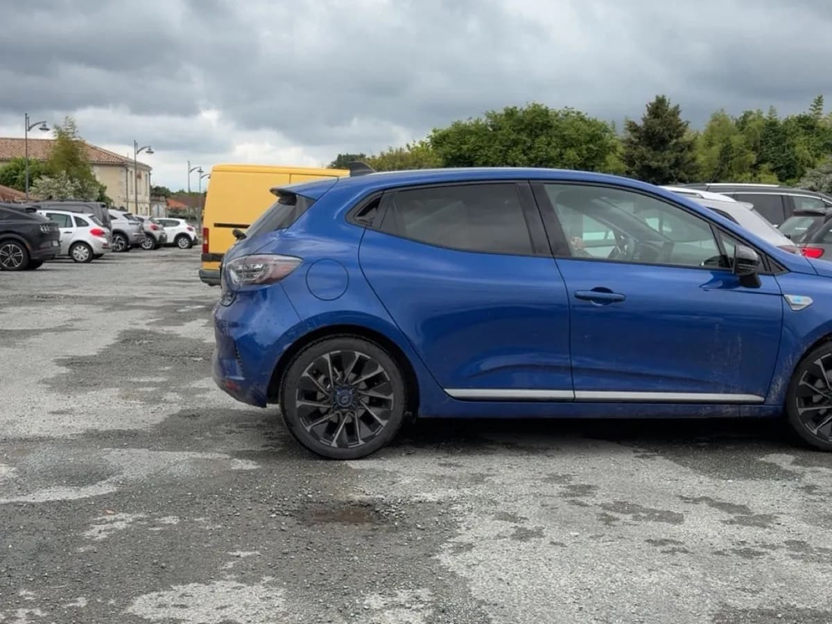 Renault Clio 2023