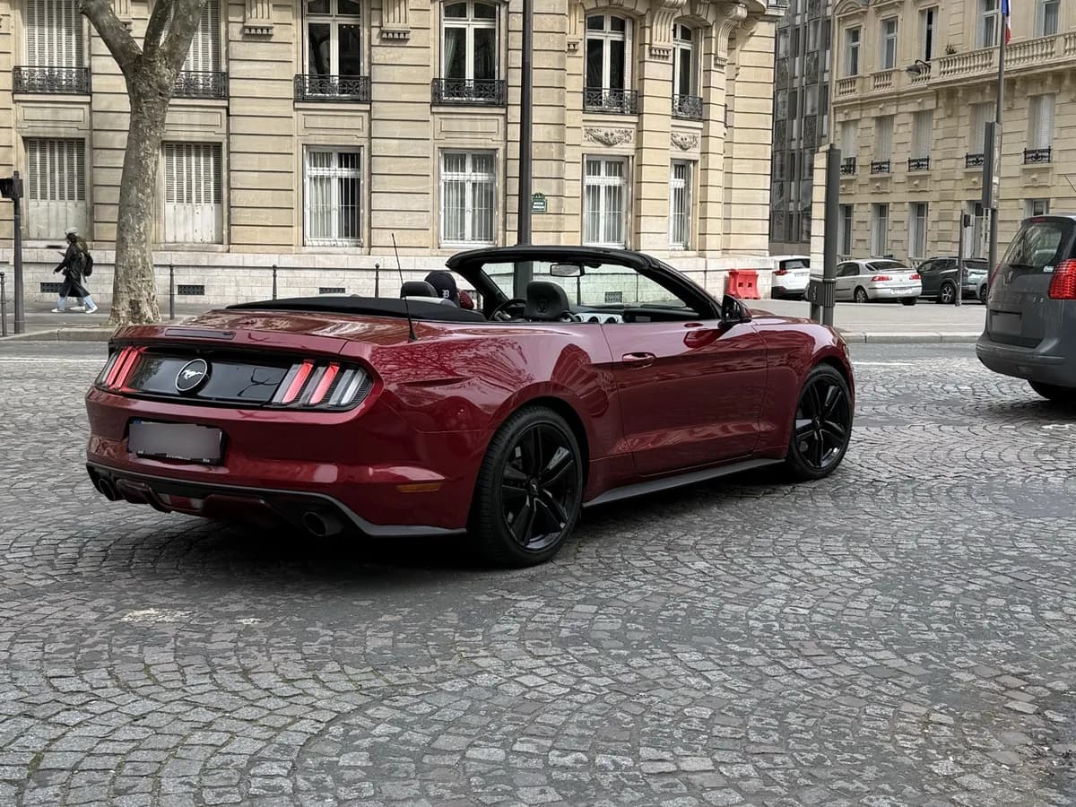 Ford Mustang Convertible 2014