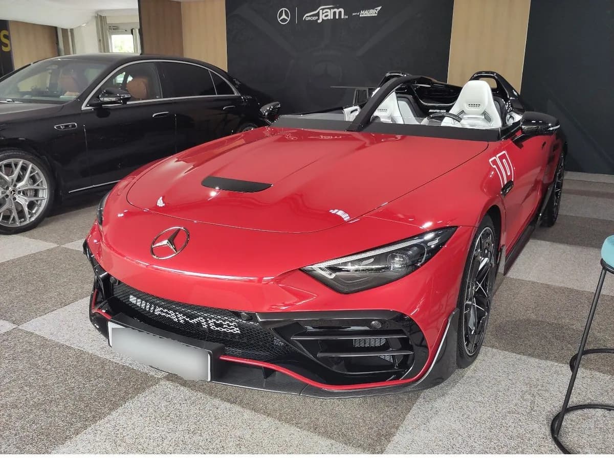 Mercedes-Benz AMG PureSpeed 2024