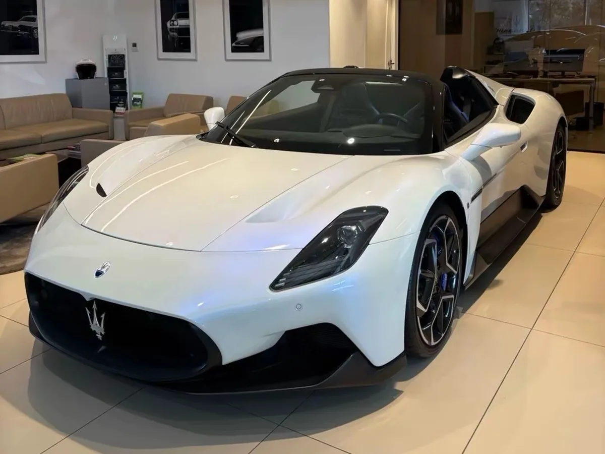 Maserati MC20 Spyder 2022