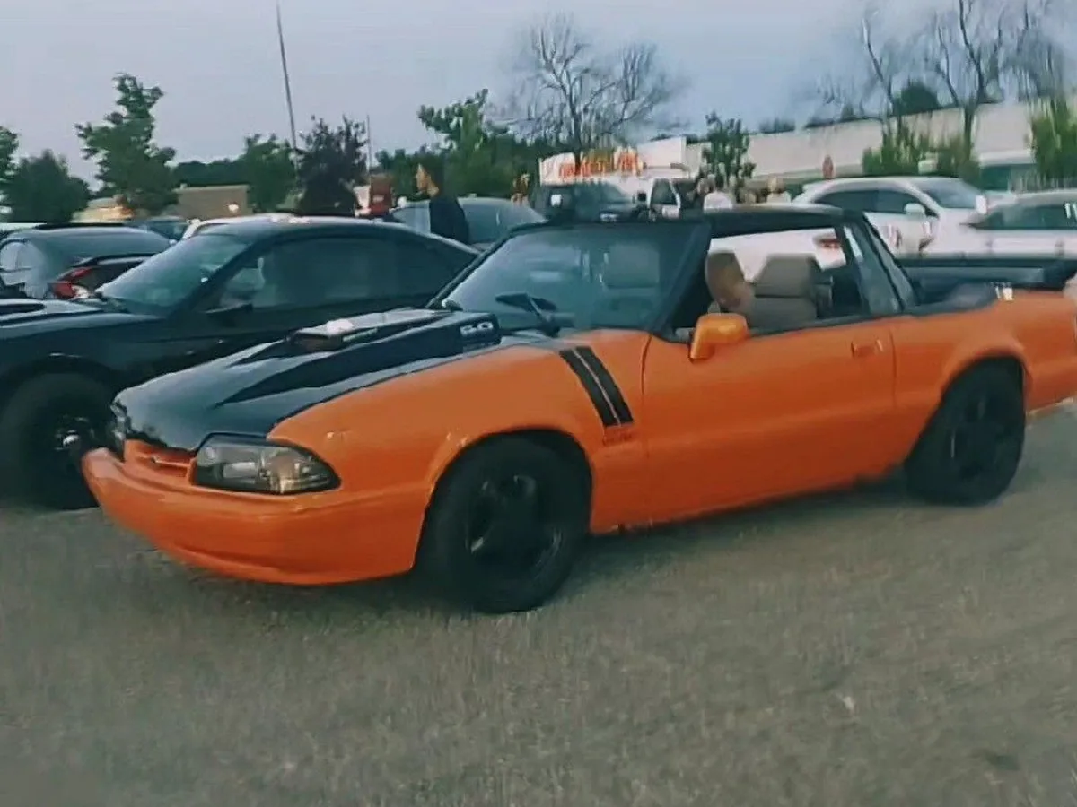 Ford Mustang Convertible 1986