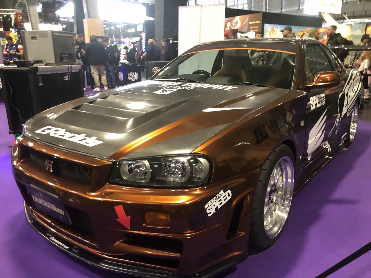 Skyline Coupé