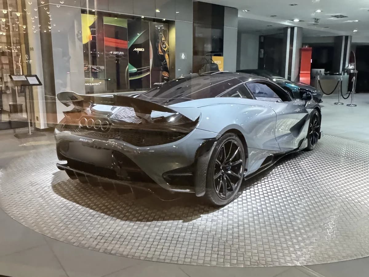 McLaren 765LT Spider 2021