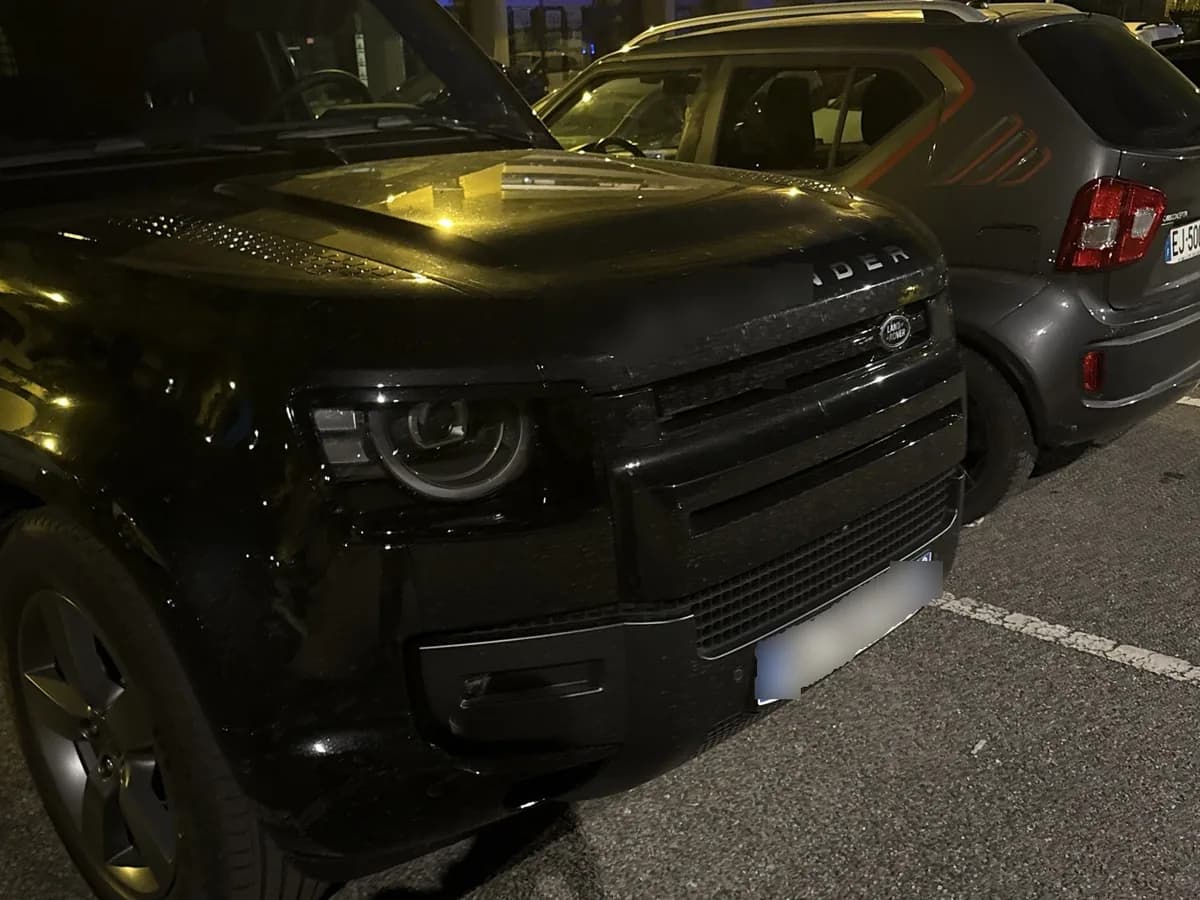 Land Rover Defender 90 SUV 2021